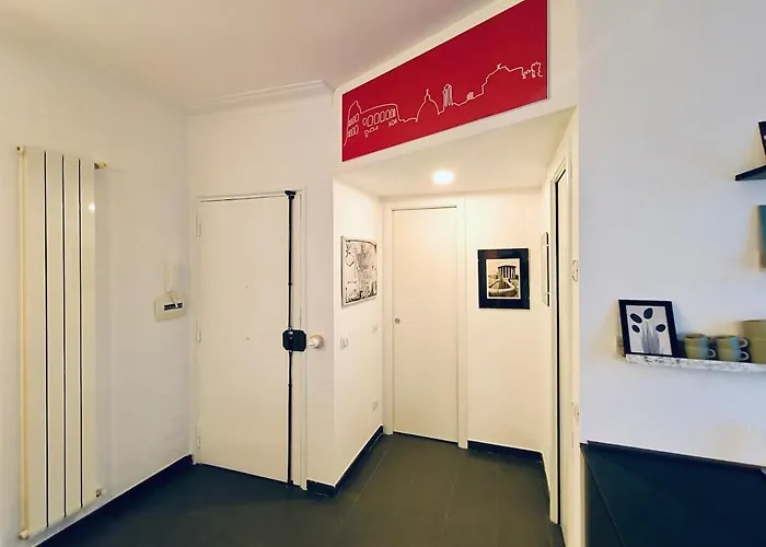 Hc - Appio Skyline Petit Attic Apartment *