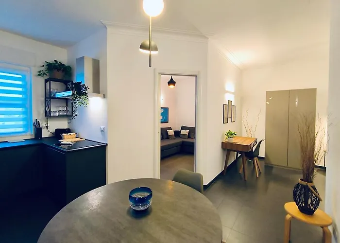 Hc - Appio Skyline Petit Attic Rom