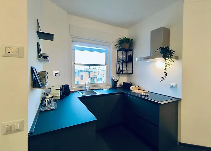 Hc - Appio Skyline Petit Attic Rom